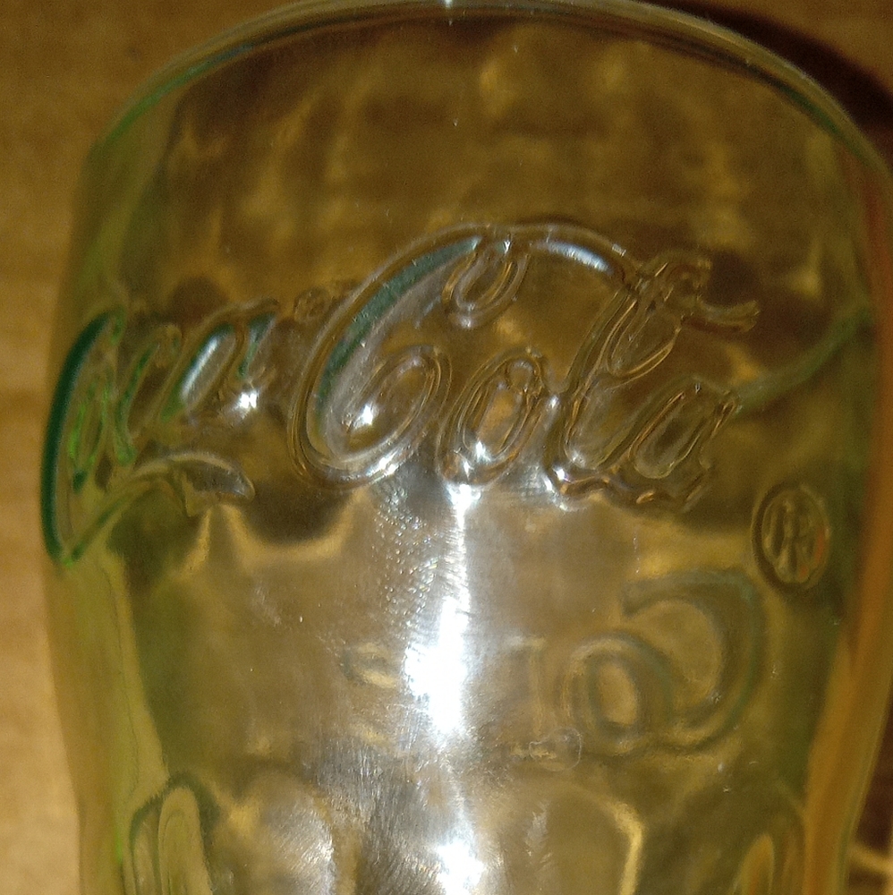 VINTAGE COCA-COLA GLASS 4 1/2 INCH